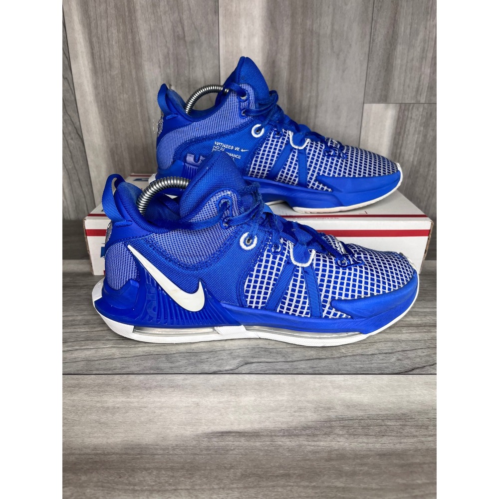 Nike LeBron Witness 7 Basketball Shoes Mens 8.5 Blue Max Air DZ3299-400